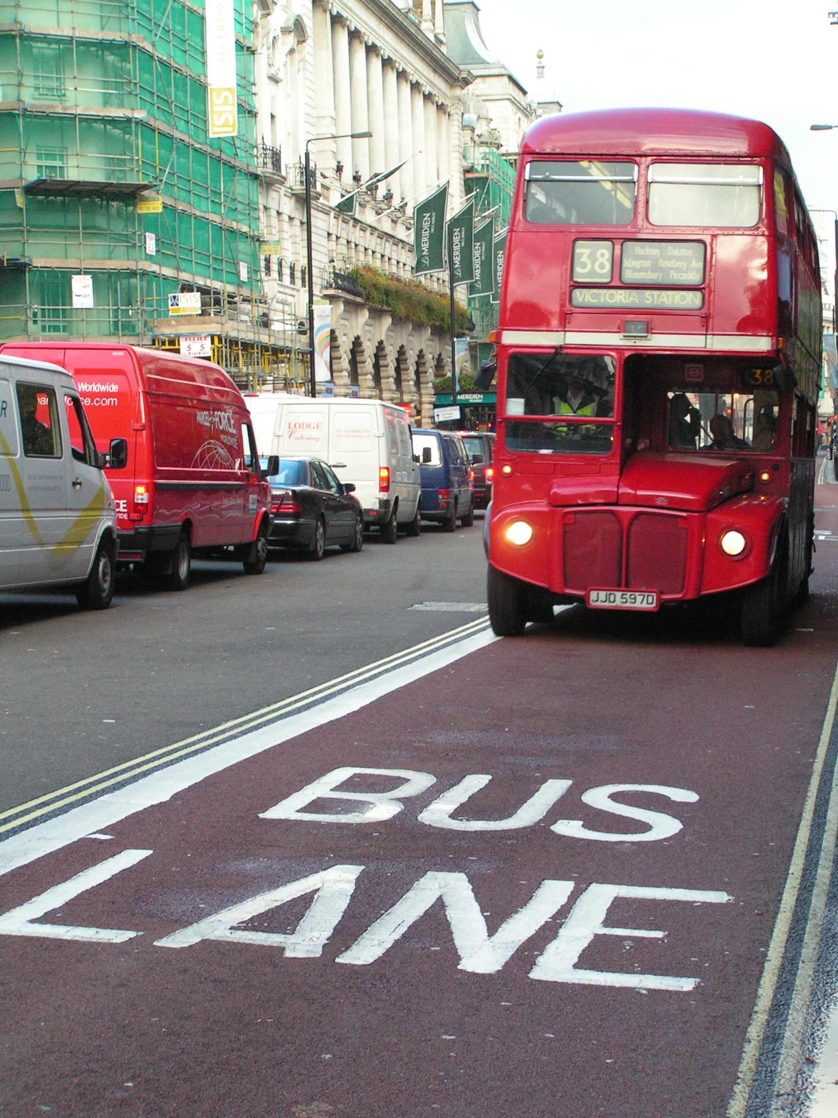 Bus lane cameras in Bedford capture £131,000 in fines.